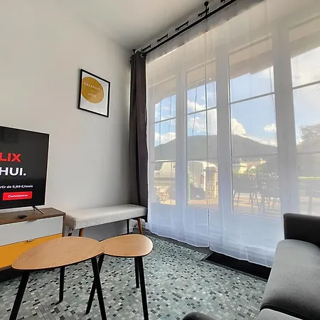 Avec 2 Jusqu'à 6 Voyageurs Proche Centre *