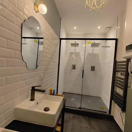 Apartament Avec 2 Jusqu'a 6 Voyageurs Proche Centre