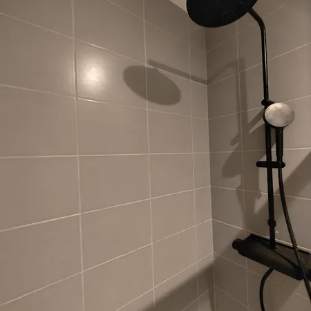 Avec 2 Jusqu'a 6 Voyageurs Proche Centre Lejlighed *