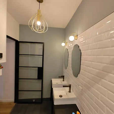 Apartment Avec 2 Jusqu'a 6 Voyageurs Proche Centre Lourdes