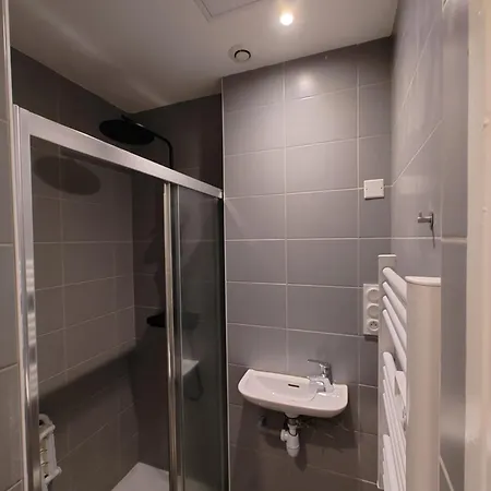 Apartament Avec 2 Jusqu'a 6 Voyageurs Proche Centre