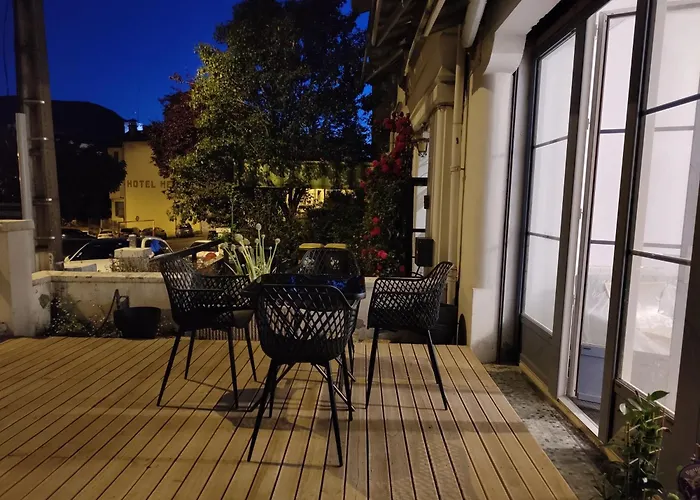 Avec 2 Jusqu'a 6 Voyageurs Proche Centre Appartement