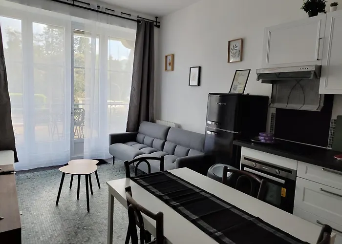 Avec 2 Jusqu'à 6 Voyageurs Proche Centre *