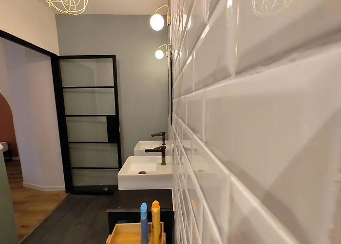 Avec 2 Jusqu'à 6 Voyageurs Proche Centre