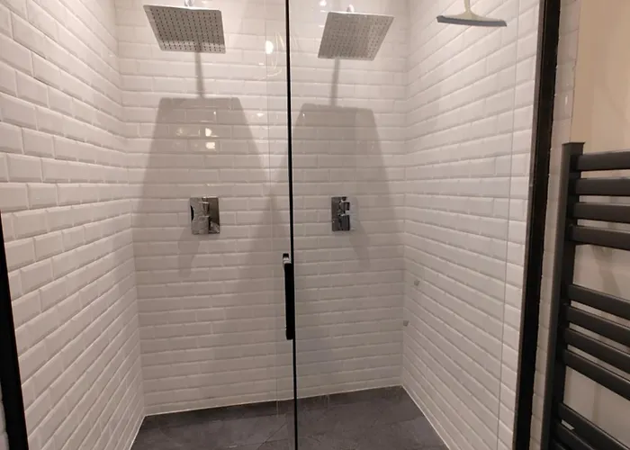 Apartment Avec 2 Jusqu'a 6 Voyageurs Proche Centre *